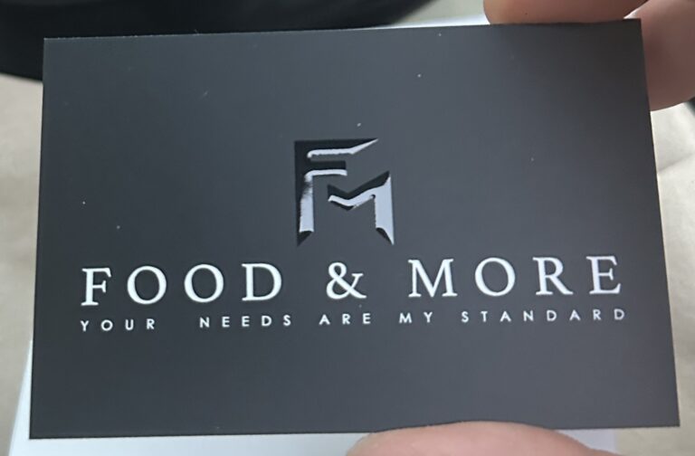 Tom Landuyt Business Cards Front